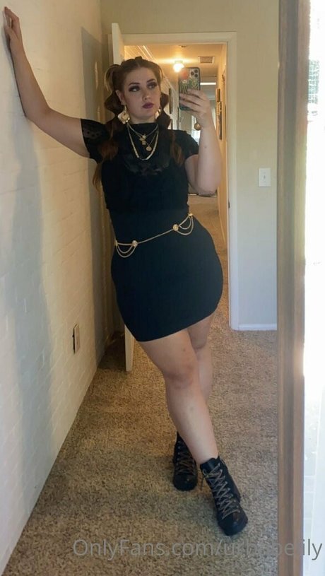 urbabelily xxx model image