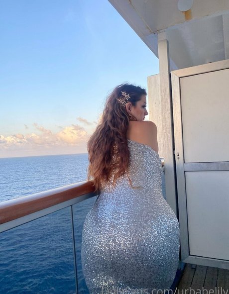 urbabelily star sexy archive