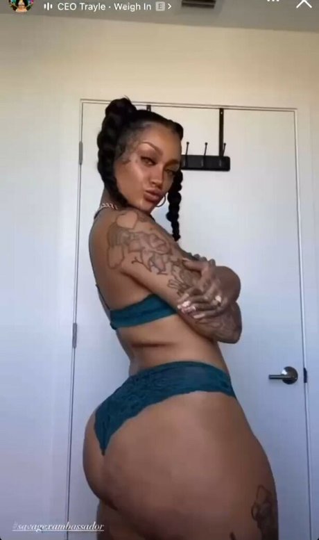 Donna Lombardi model naked pictures