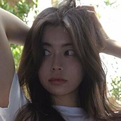 Shibuya Yuri star nude archive