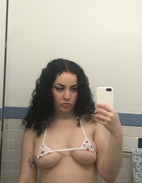 c mgirl pretty pornstar image