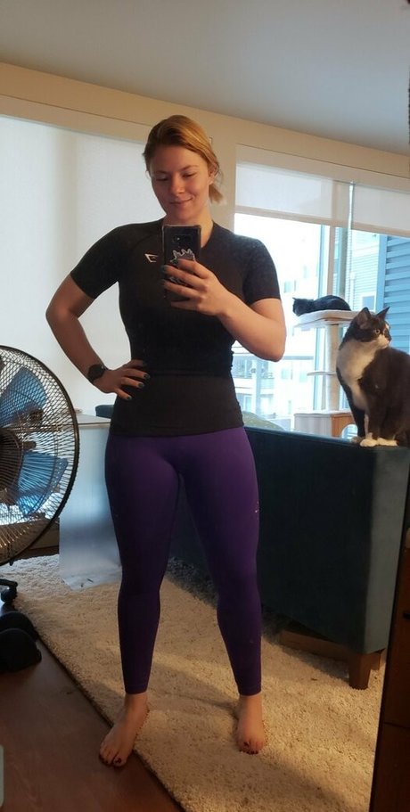 Asiri Ocean beautiful pornstar photos