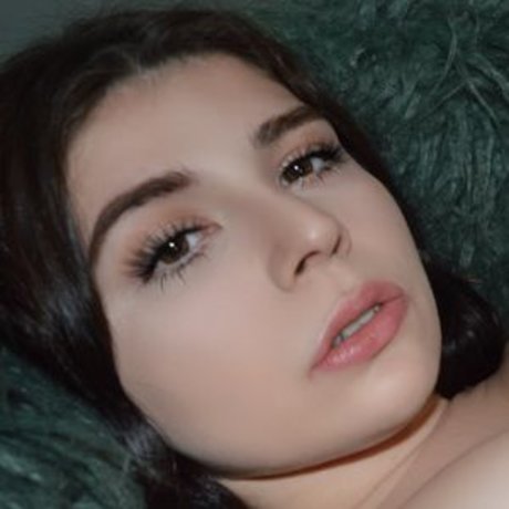 Medinarose nudes star img