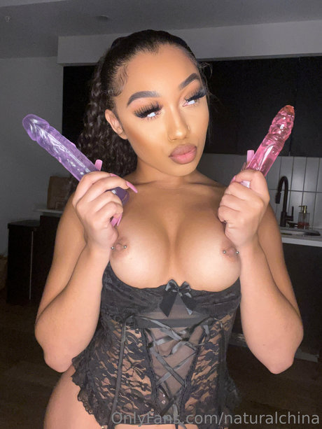 Bubble Booty hd model photos