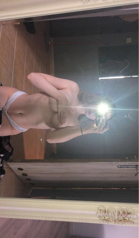 Eklektyzm model nude photo