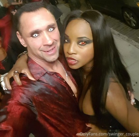 Naomi Foxxx model exclusive image