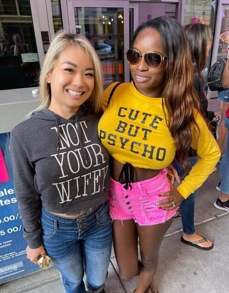 lesbian anal strapon onlyfans top image