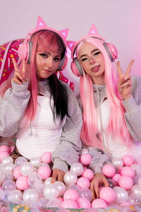 18 year old onlyfans art naked photo