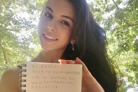 Alisa Amore naked pornstar photos