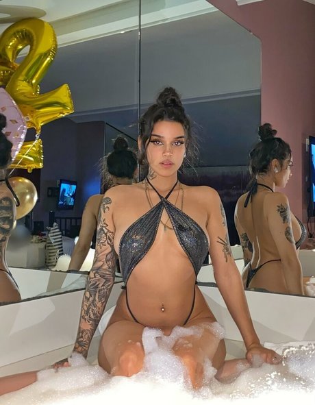 Lunamoonrivas hd pornstar pics