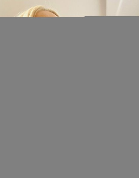 Anna Kelemen model xxx gallery