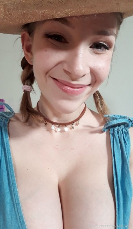 Vivid Whit high quality model image