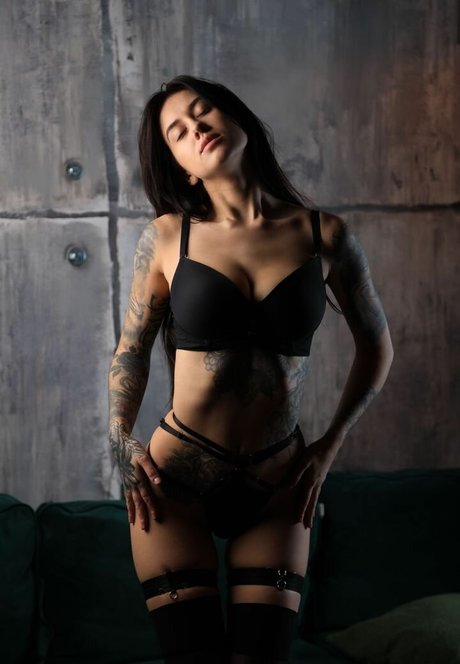 hooters onlyfans free porn pics