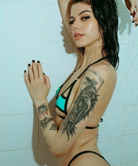 ellathrasher pornstar adult img