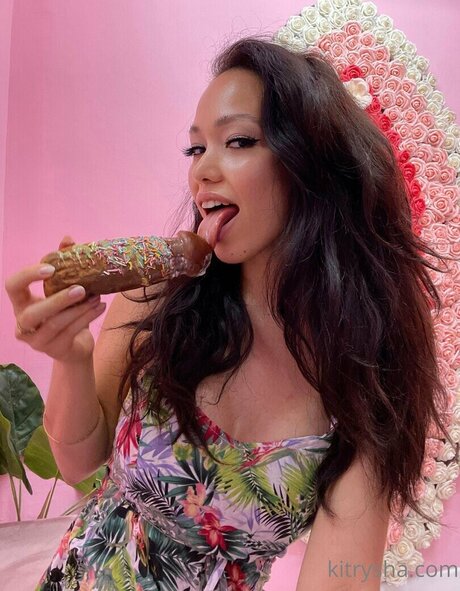 Kitrysha pornstar adult img