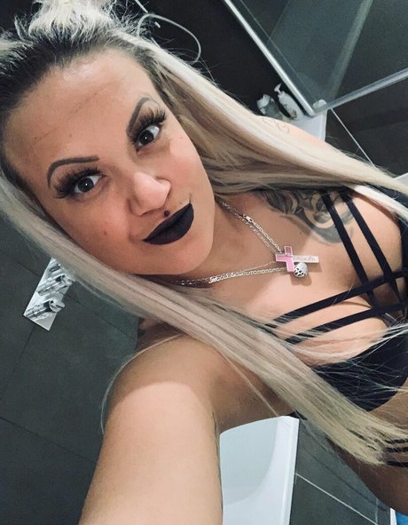 rozsacinti pornographic model galleries