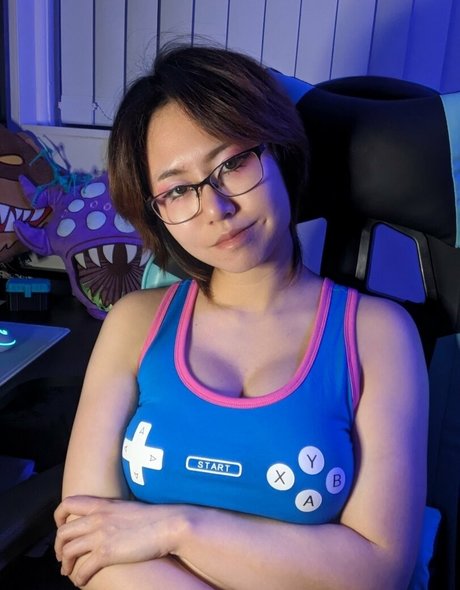 CeraphsEmbrace star nudes photos