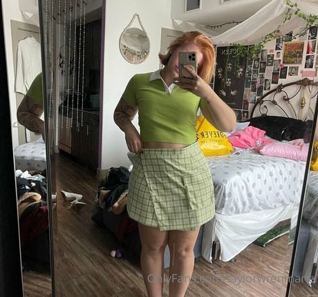 taylorwrenmarie star nudes archive