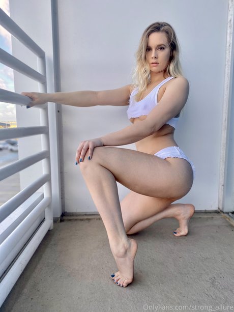 Strong Allure pornographic model galleries