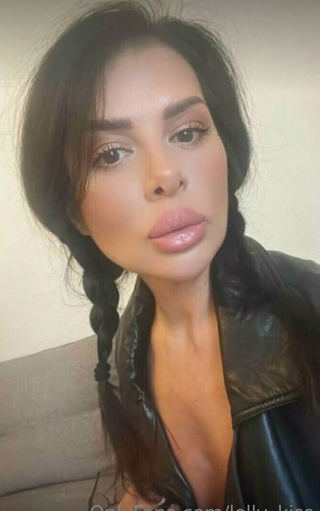 short hair teen onlyfans sexy xxx pic