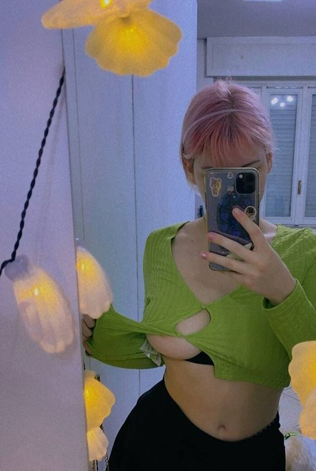 Baccaliegia model exclusive photo