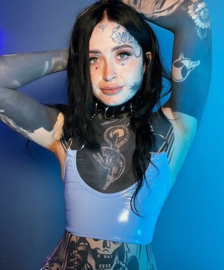 Tigerlilly hd star pics