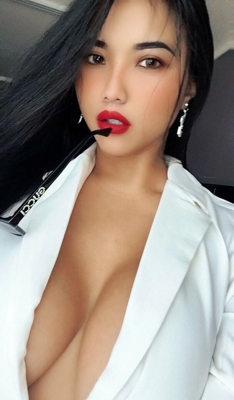 Ariaboobie adult actress gallery