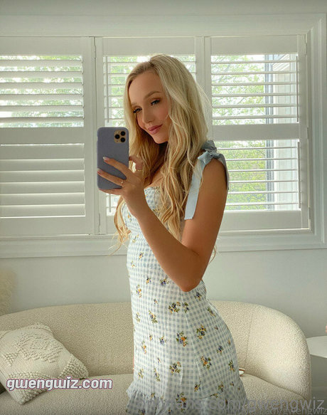 mother daughter onlyfans naked img