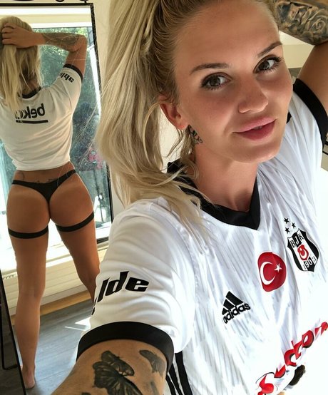 milf handjob onlyfans free porn img