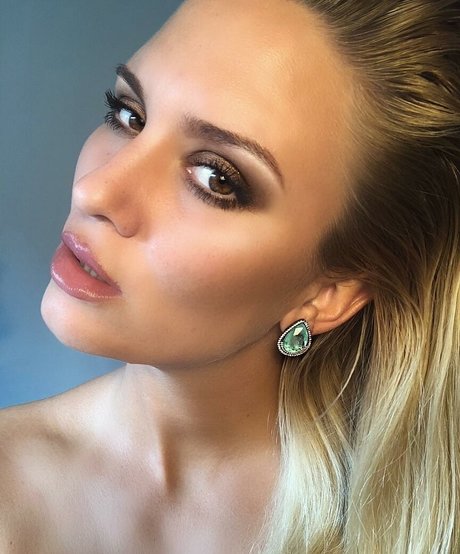 Natasha Thomsen exclusive actress archive