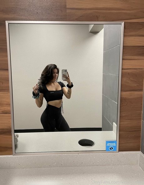 Keomiloves porn model pics