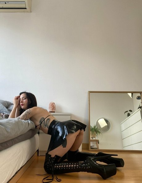 AnaKatana adult star galleries