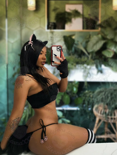 Ziennaxxx nice pornstar gallery