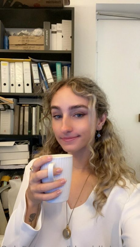 bbygirljulesfree star hot pictures