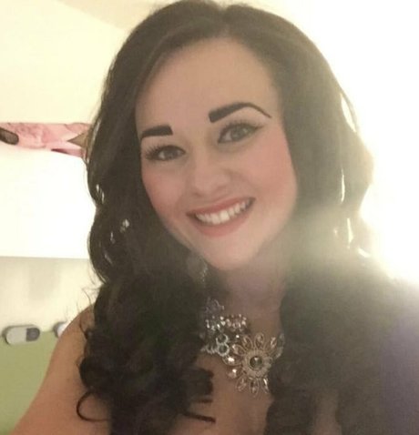 one onlyfans hot sexy photos