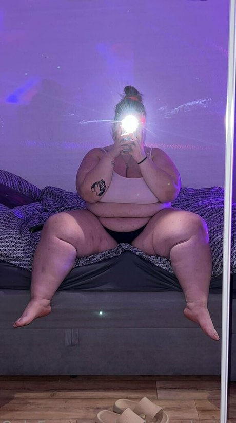 perla exclusive xxx actress pictures