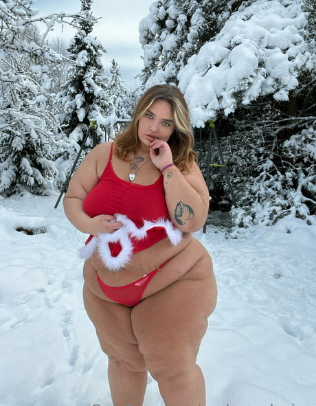 perla exclusive high quality model photo