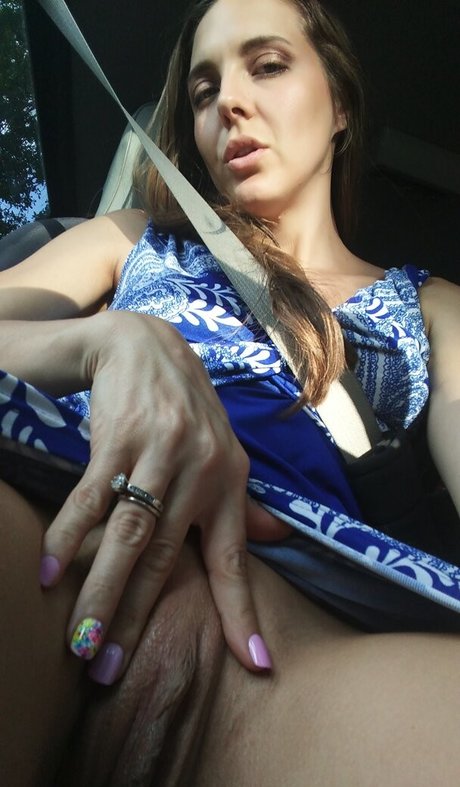 blonde small tits onlyfans adult image