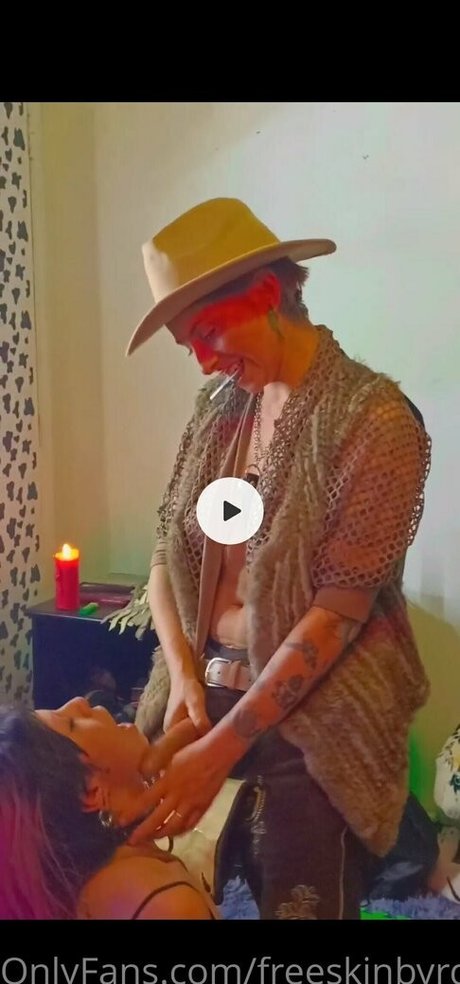 freeskinbyrd erotic pornstar archive