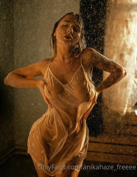 anikahaze freeee pornstar nude pictures