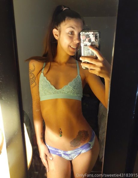 sweetie626 model pornographic images