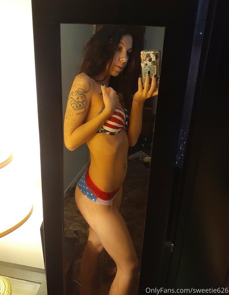 sweetie626 sex model image
