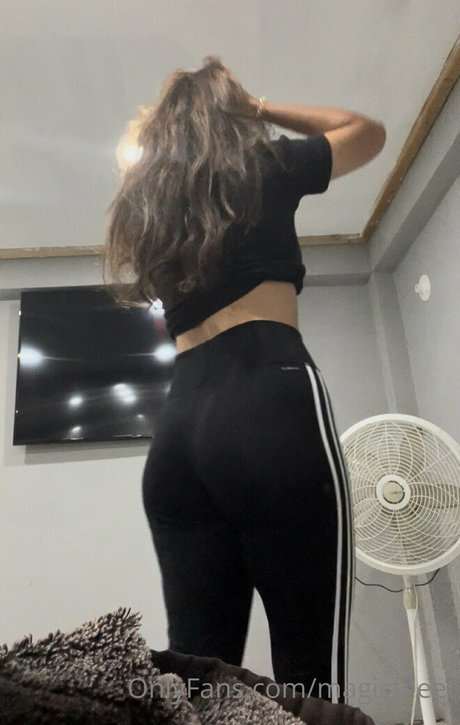 magicfeeet star nude pictures