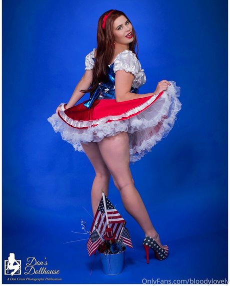 bloodylovely pornographic actress img