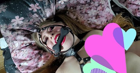 bloodylovely perfect model pics