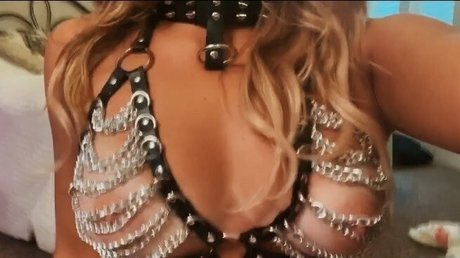 lailamorgan adult model images