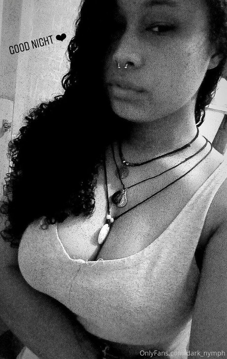 dark nymph pornstar top img