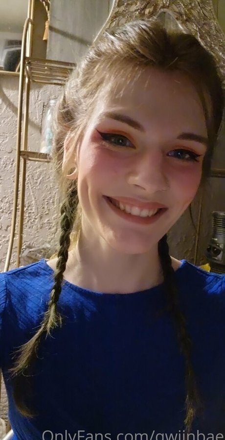 18 year old onlyfans sexy pictures