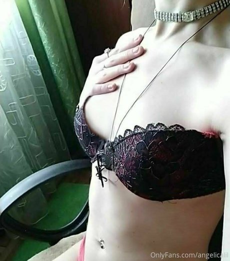 angelicalil hot model pictures