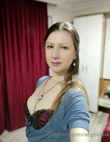 angelicalil model image